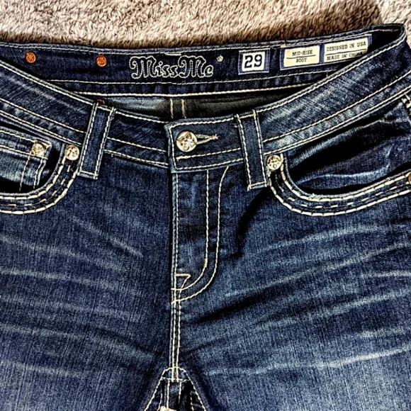 Miss Me Bootcut Jeans - Picture 2 of 4